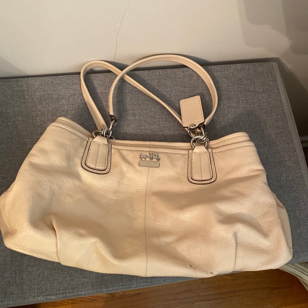 Coach shoulder bag